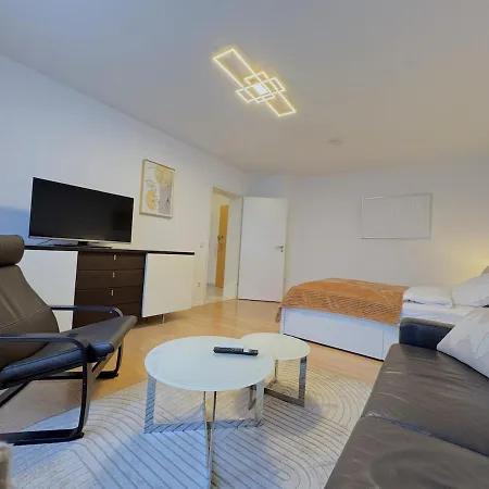 Dein Mit Queensize Bett Im Erdgeschoss