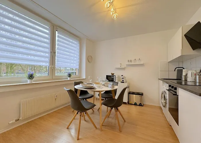 Dein Mit Queensize Bett Im Erdgeschoss Appartement *